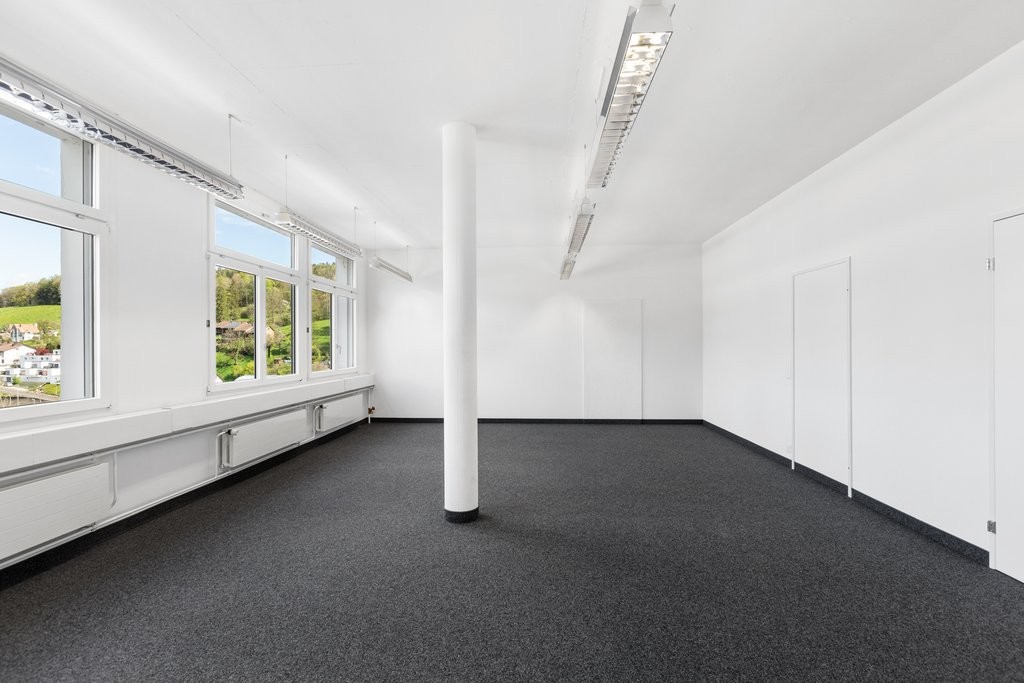 35m² office