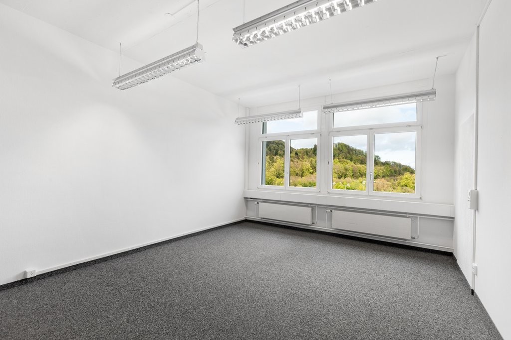 35m² office
