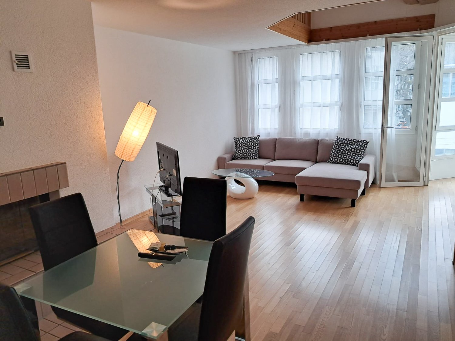 2 ½ Zimmer möblierte Wohnung