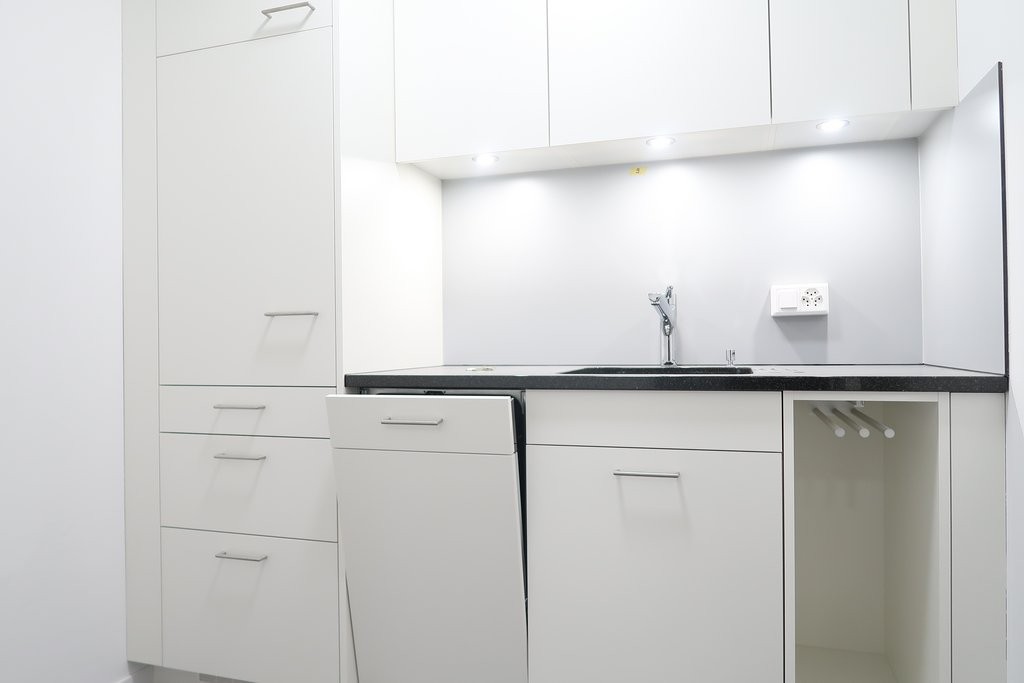 79m² office