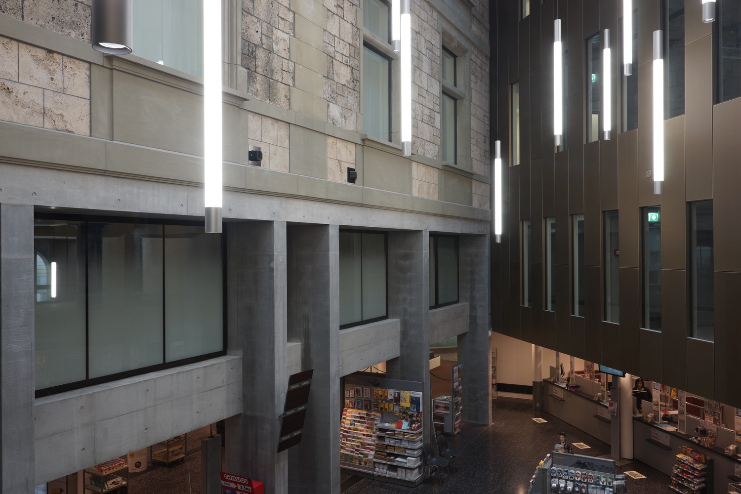 430m² department store
