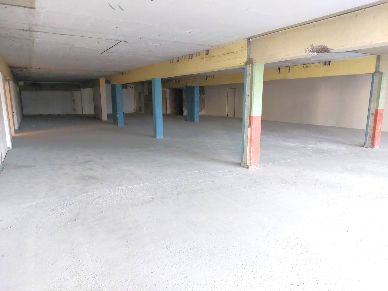 315m² commercial