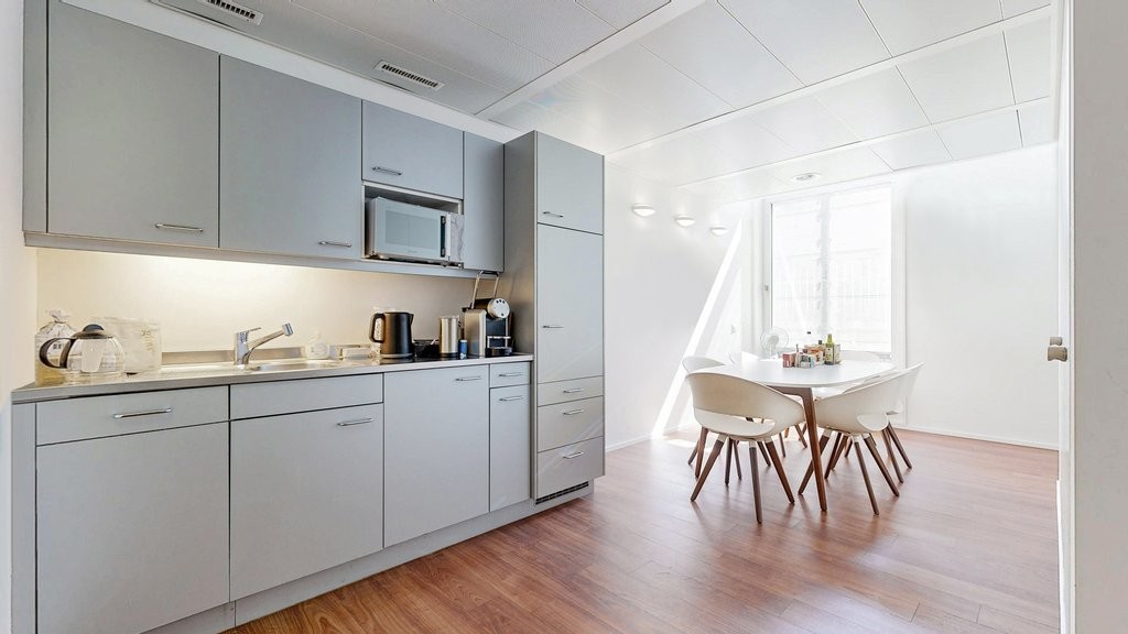 316m² commercial