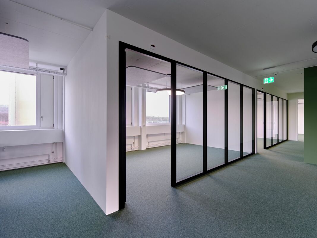 699m² ufficio