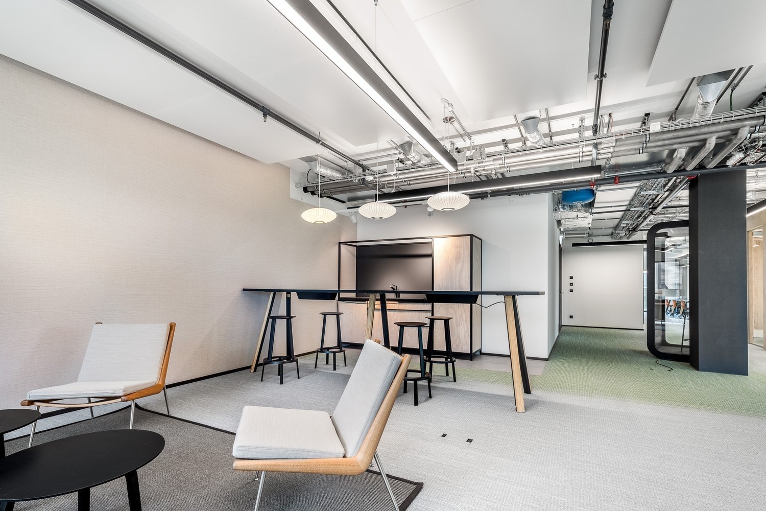 346m² bureau