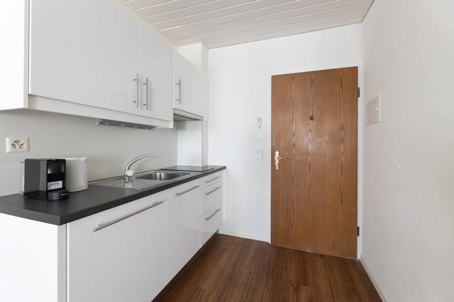 1-Zimmer-möblierte Wohnung