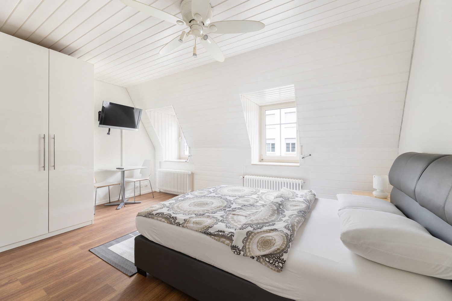 1-Zimmer-möblierte Wohnung