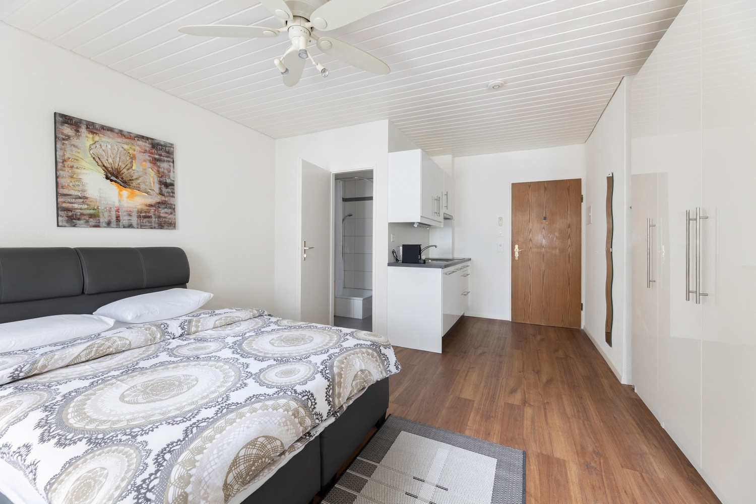 1-Zimmer-möblierte Wohnung