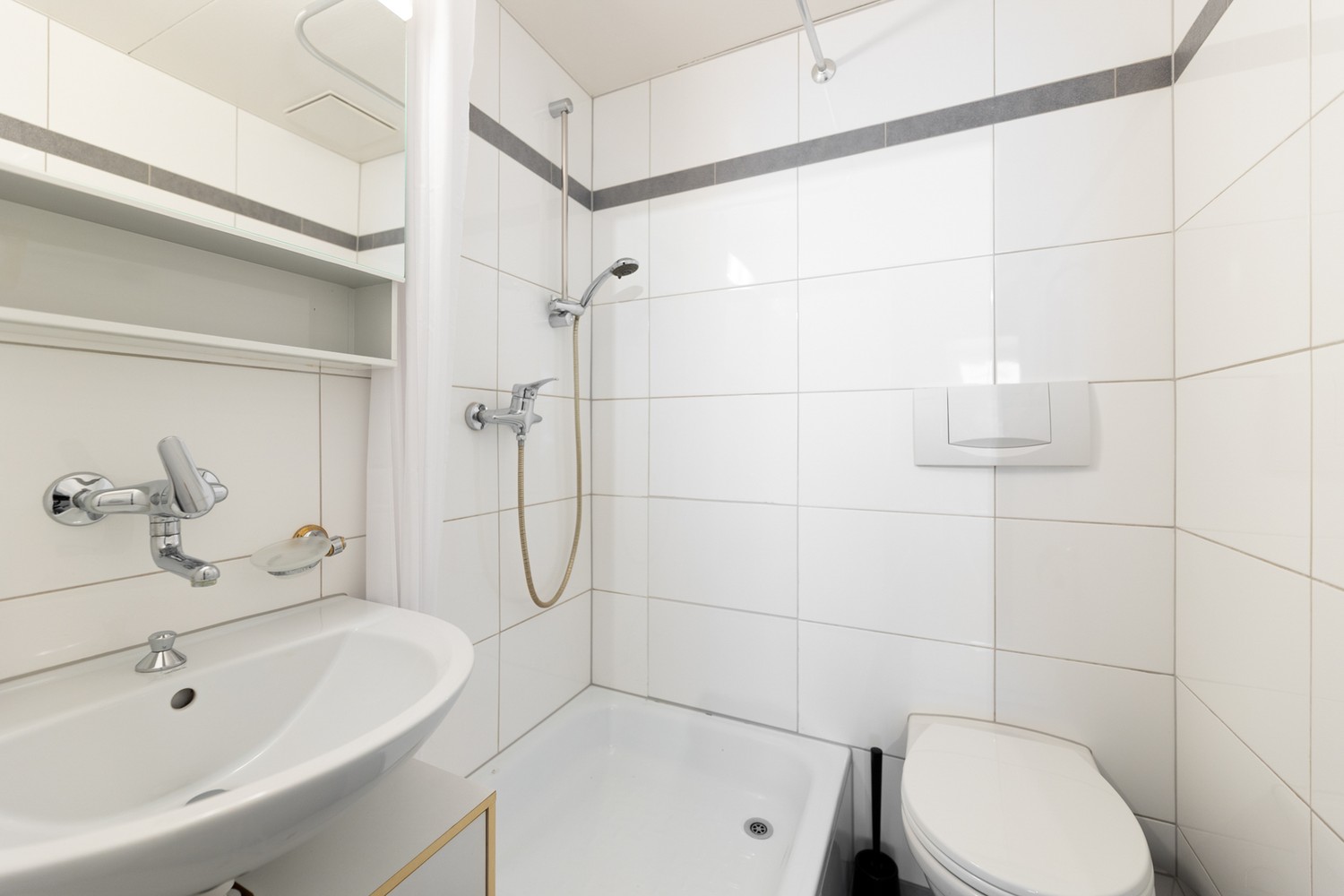 1-Zimmer-möblierte Wohnung
