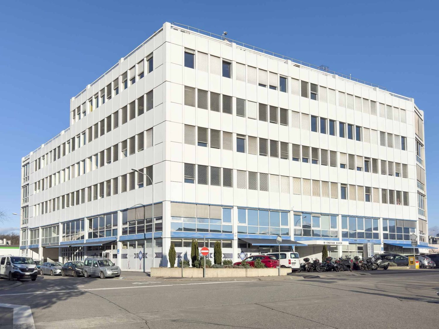 47m² commercial