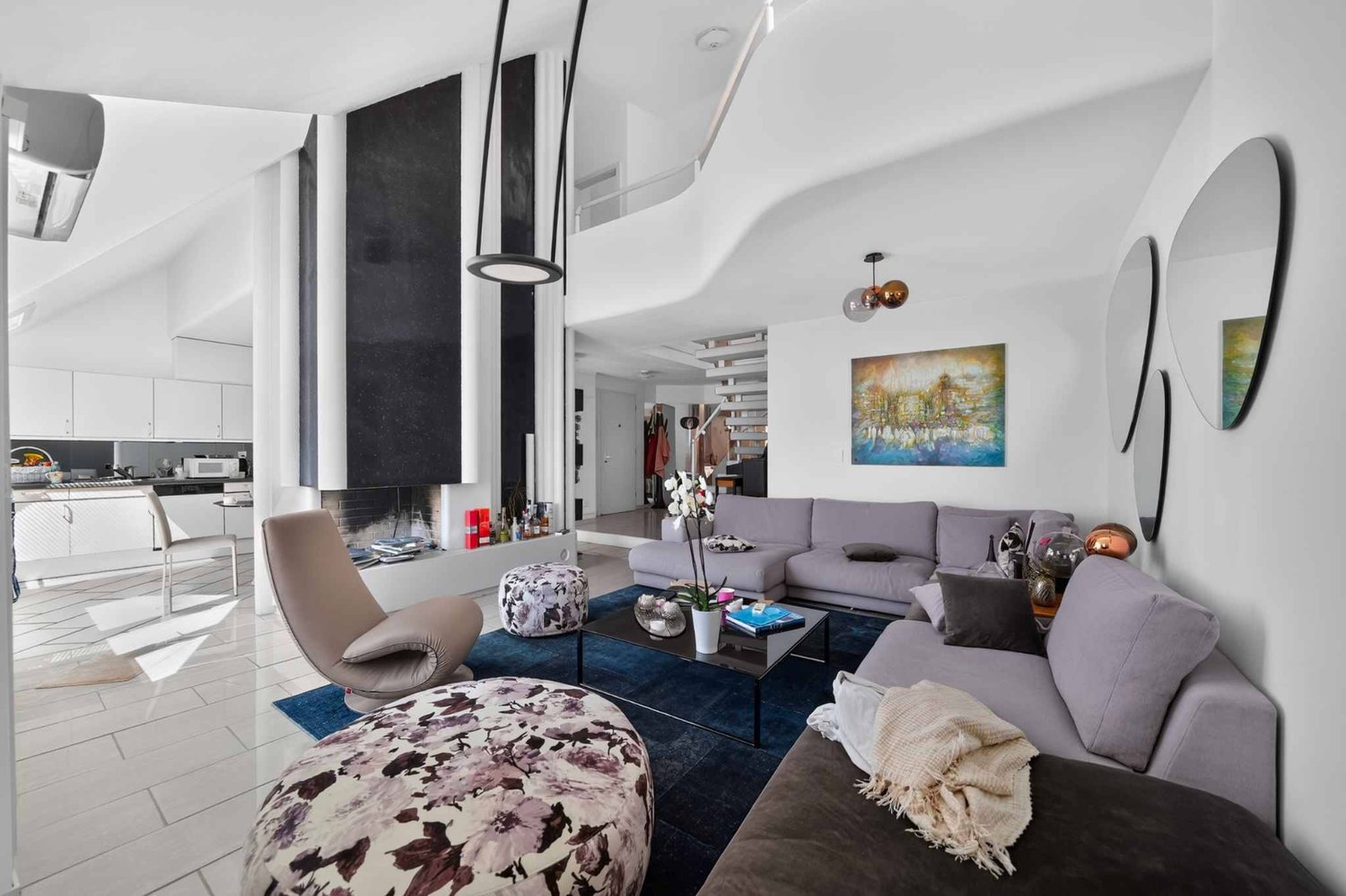 5 rooms attic flat