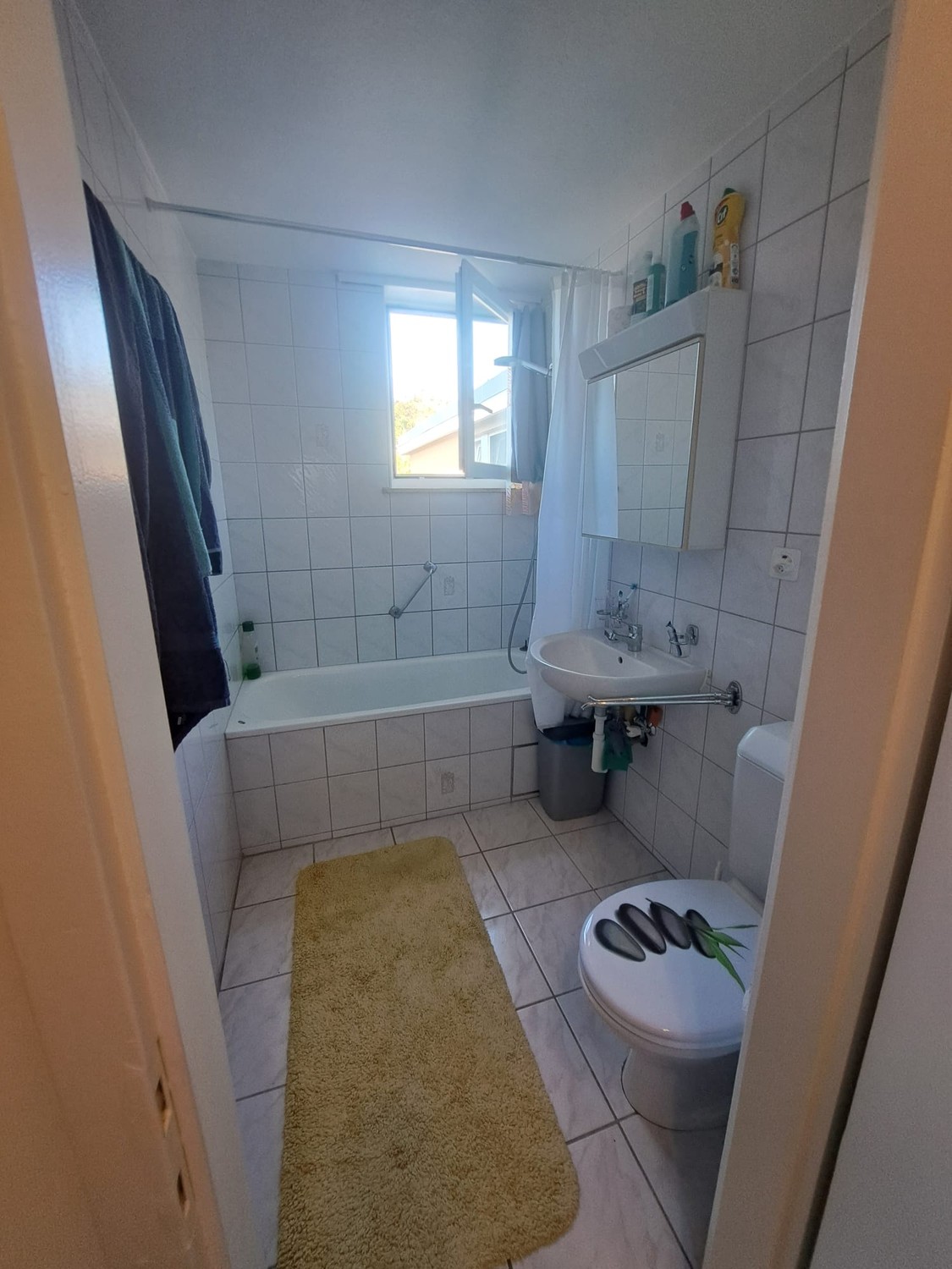 Camera in un appartamento condiviso
