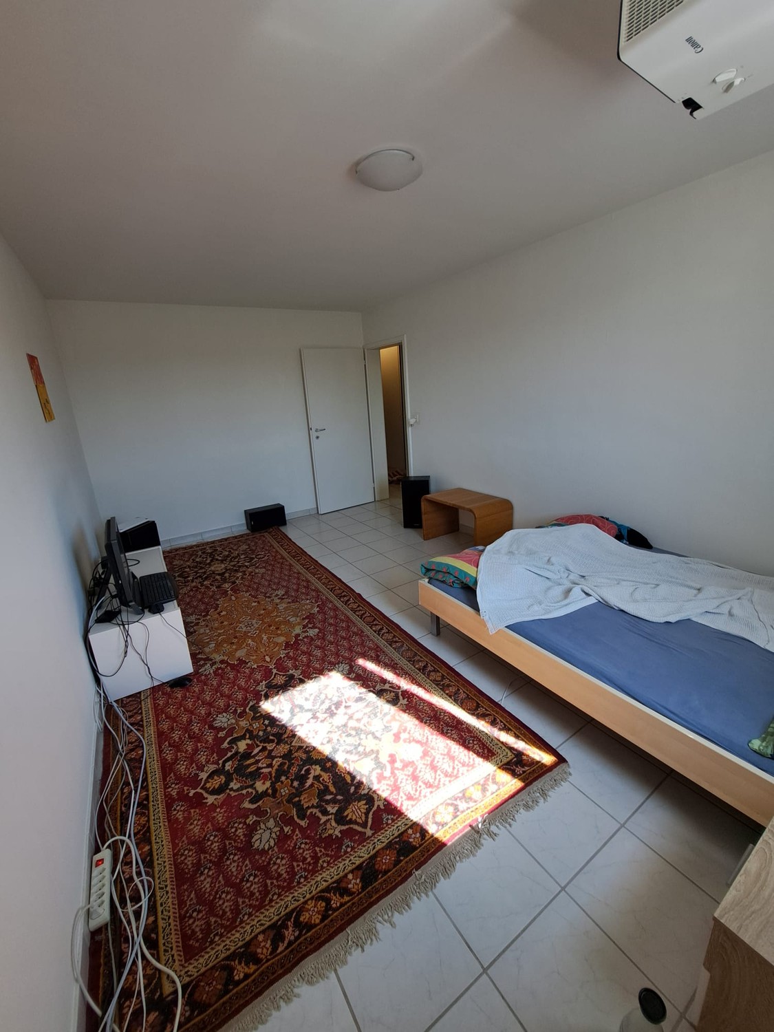 Camera in un appartamento condiviso