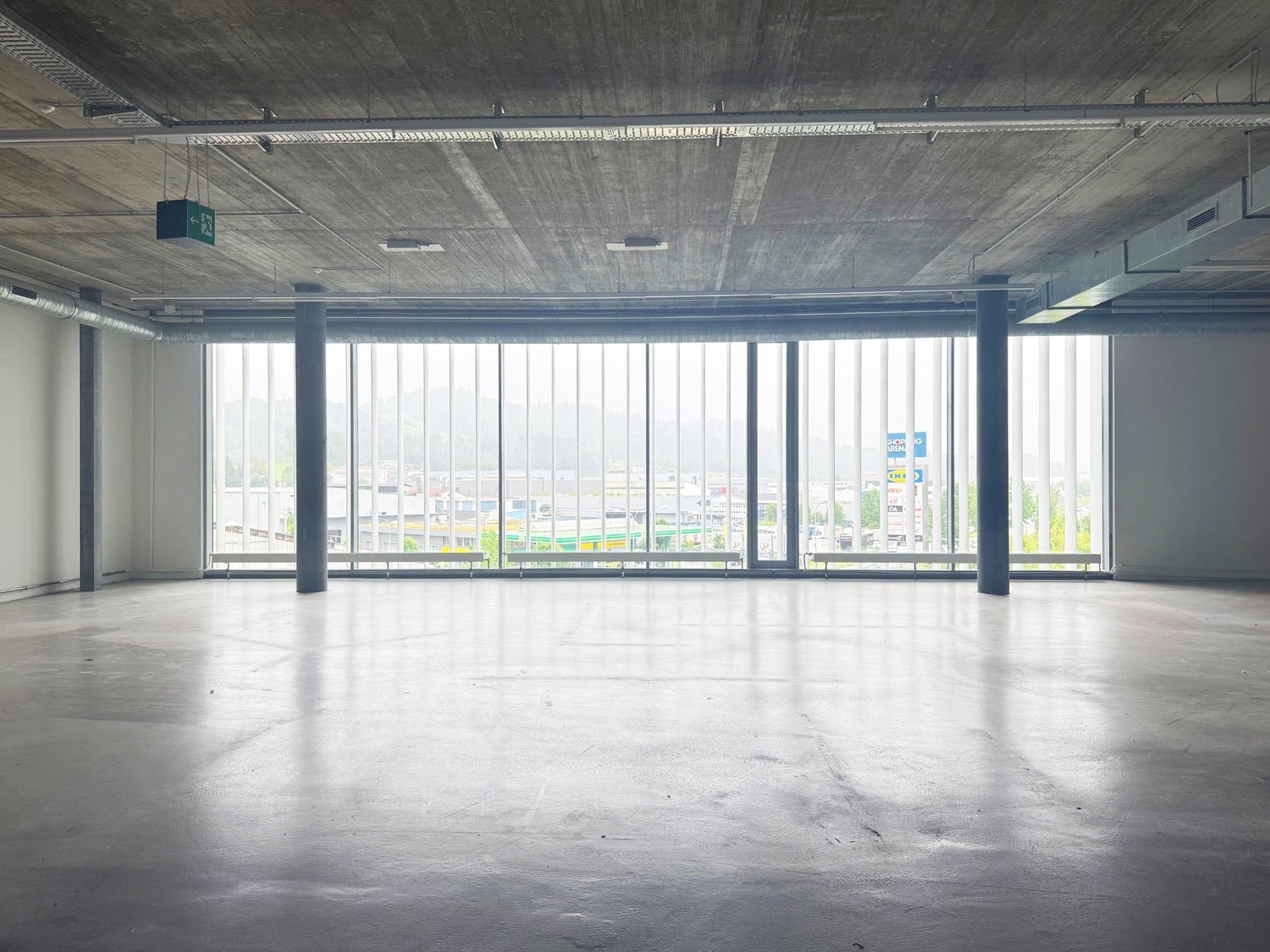 370m² commercial