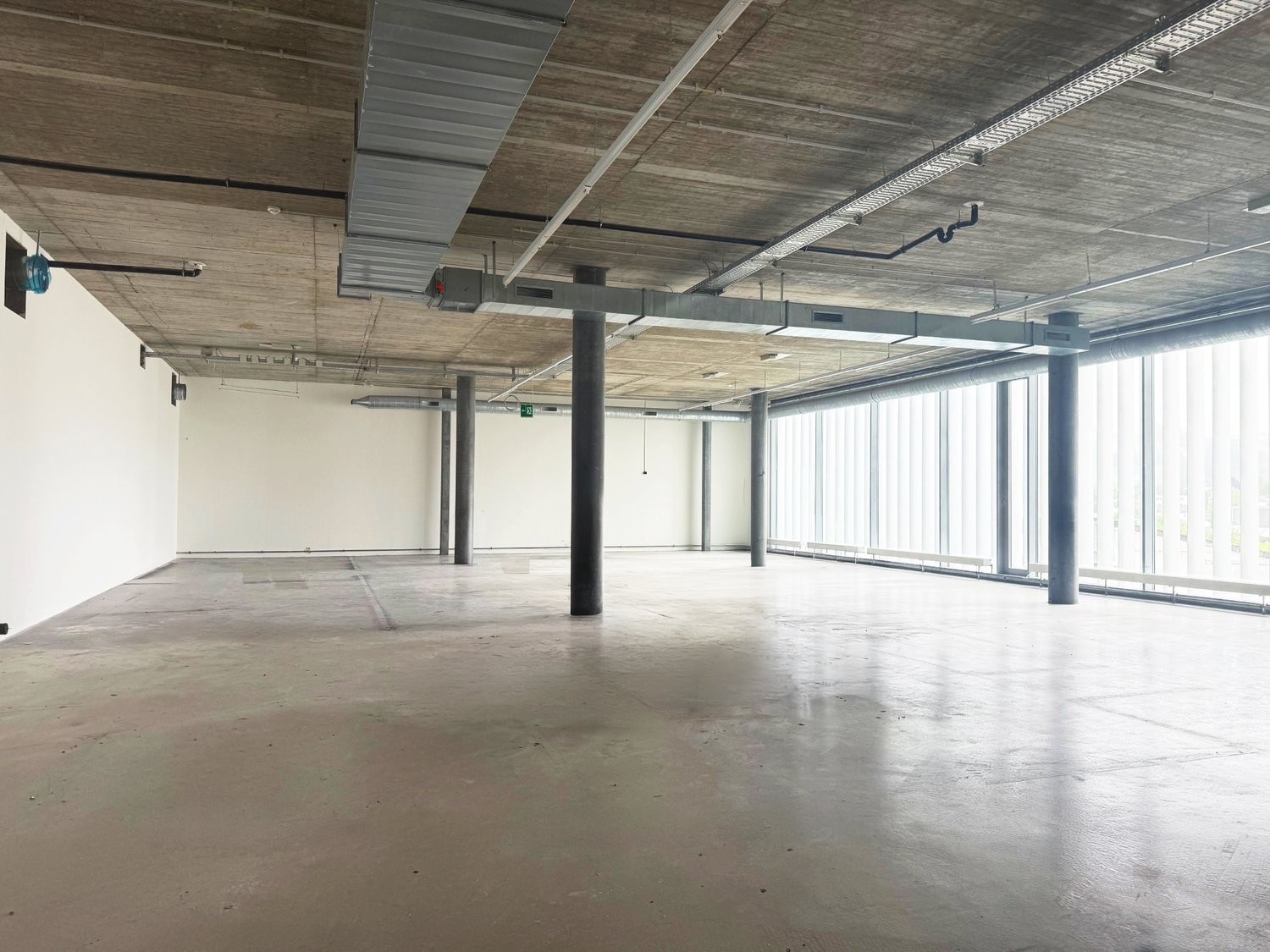 370m² commercial