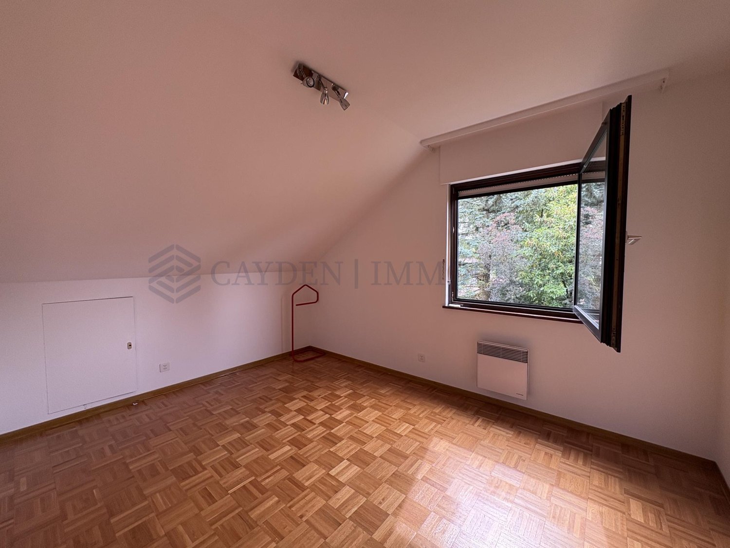 7-Zimmer-Einfamilienhaus