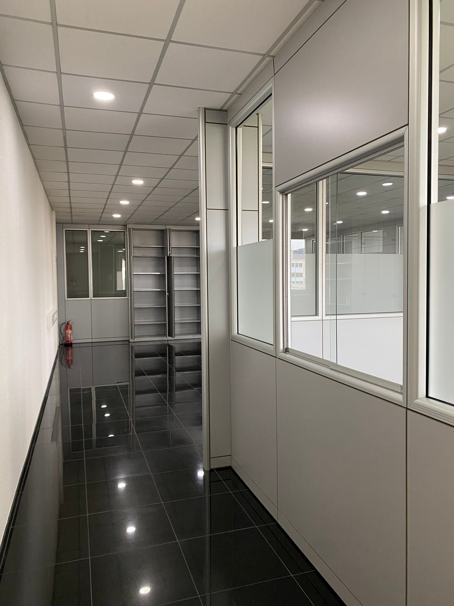 713m² commercial