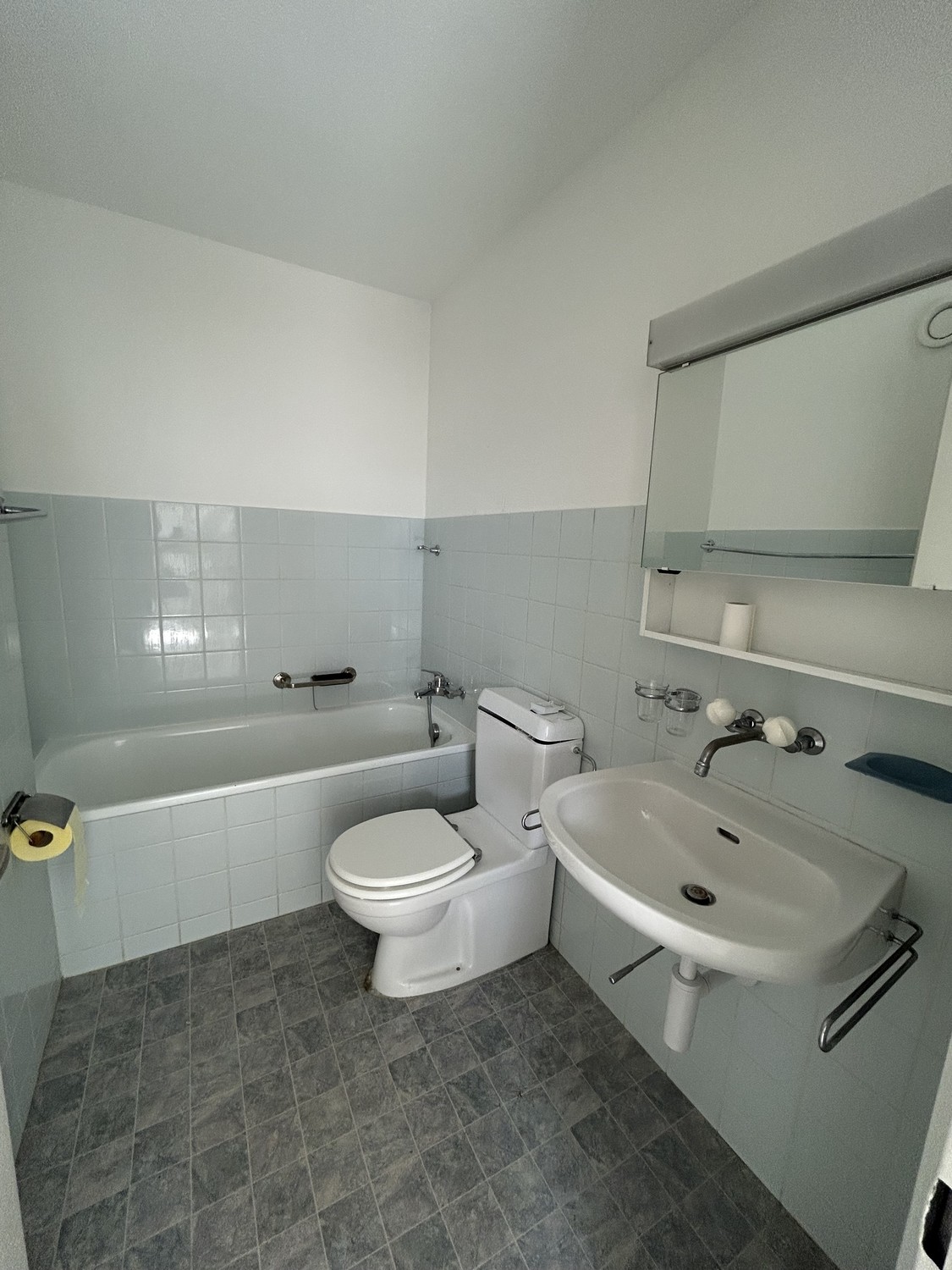 2 ½ rooms apartment