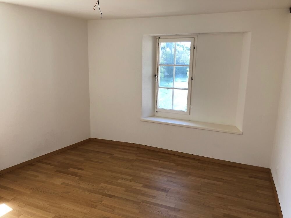 5 rooms apartment