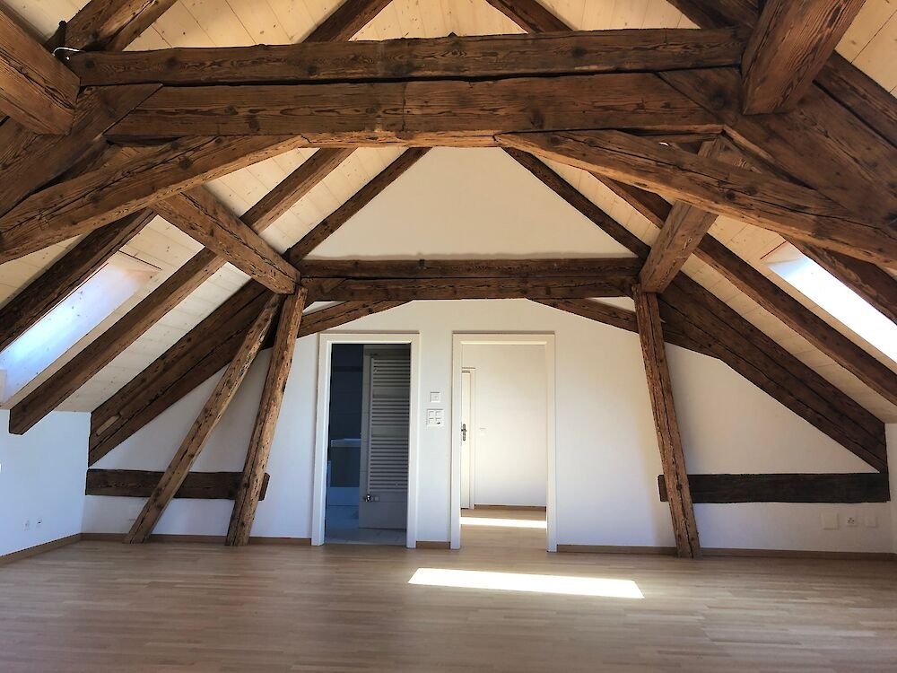 5 rooms apartment
