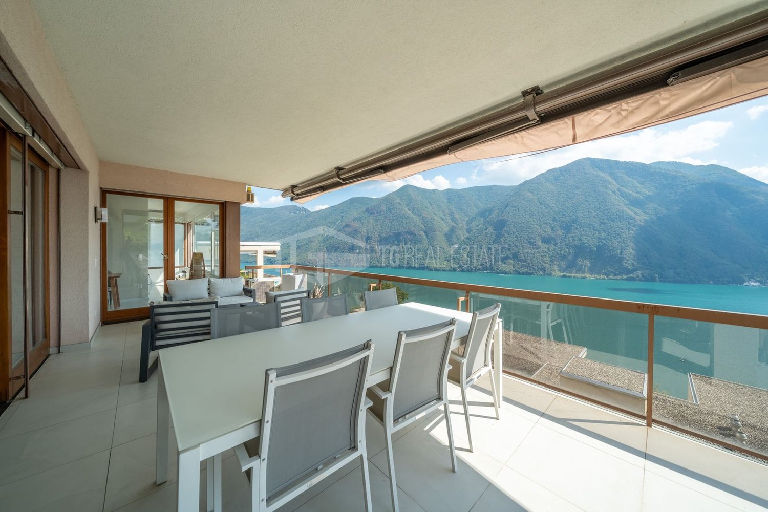 2 ½ rooms furnished flat