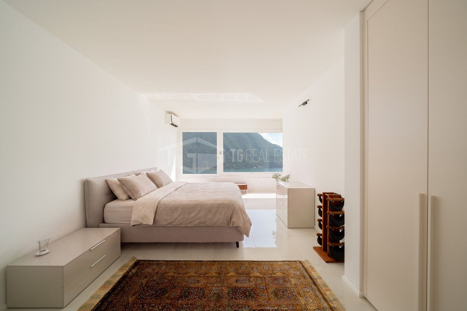 2 ½ rooms furnished flat