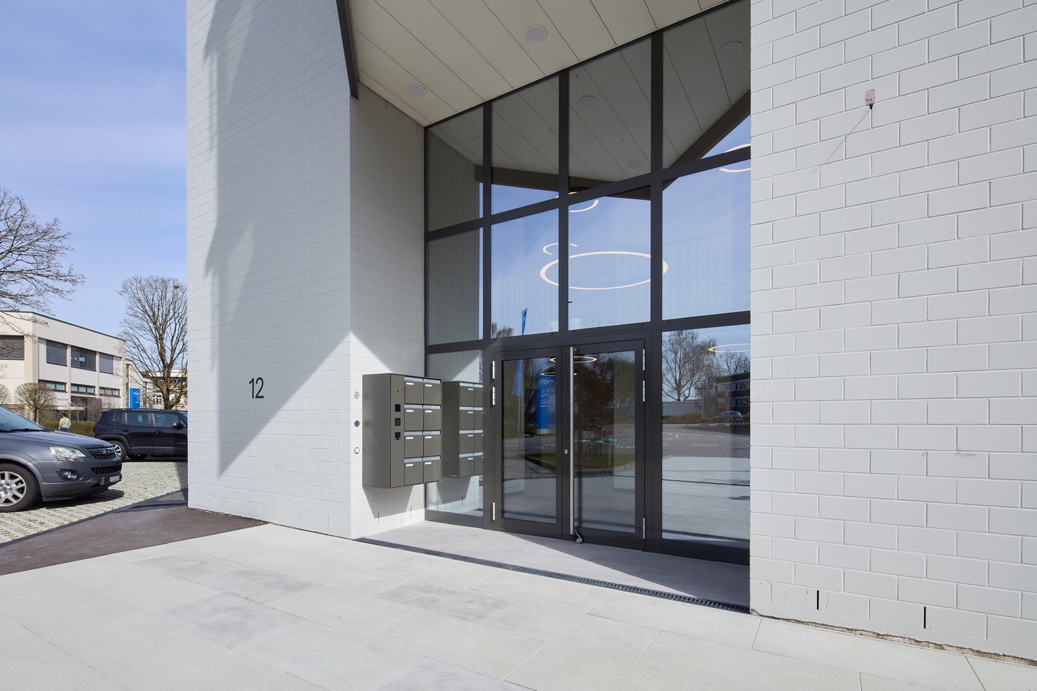 368m² commercial