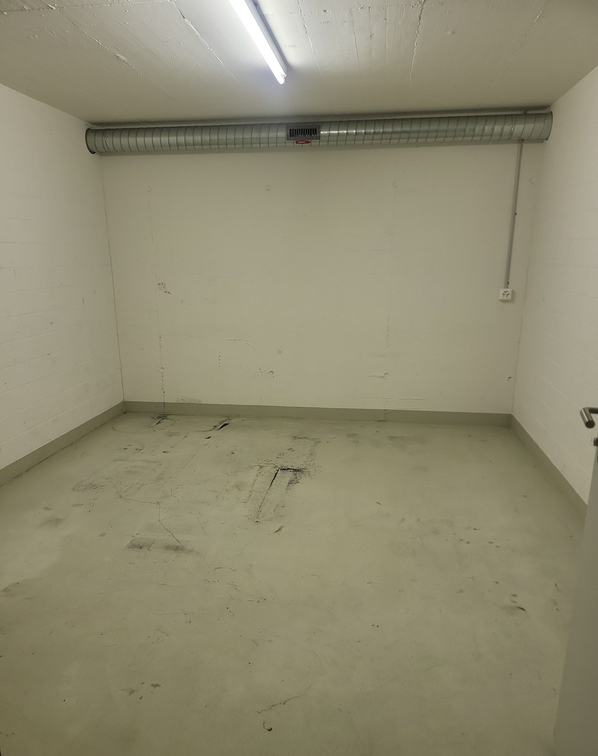 16m² locale hobby