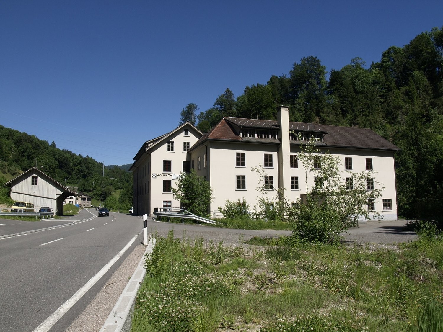 230m² commerciale