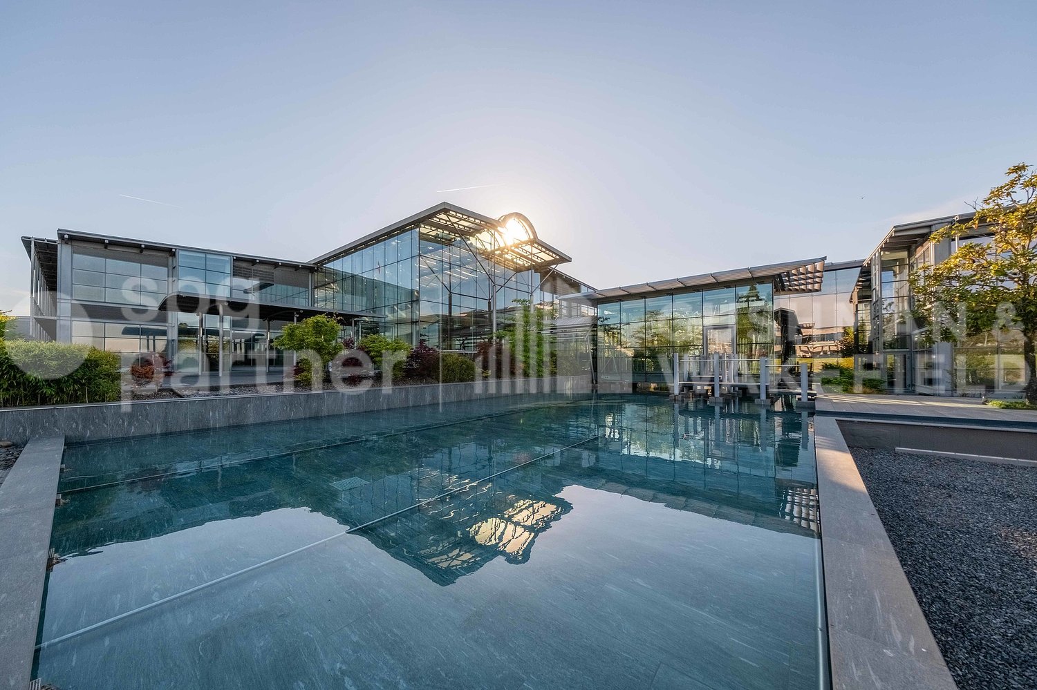 2930m² Büro