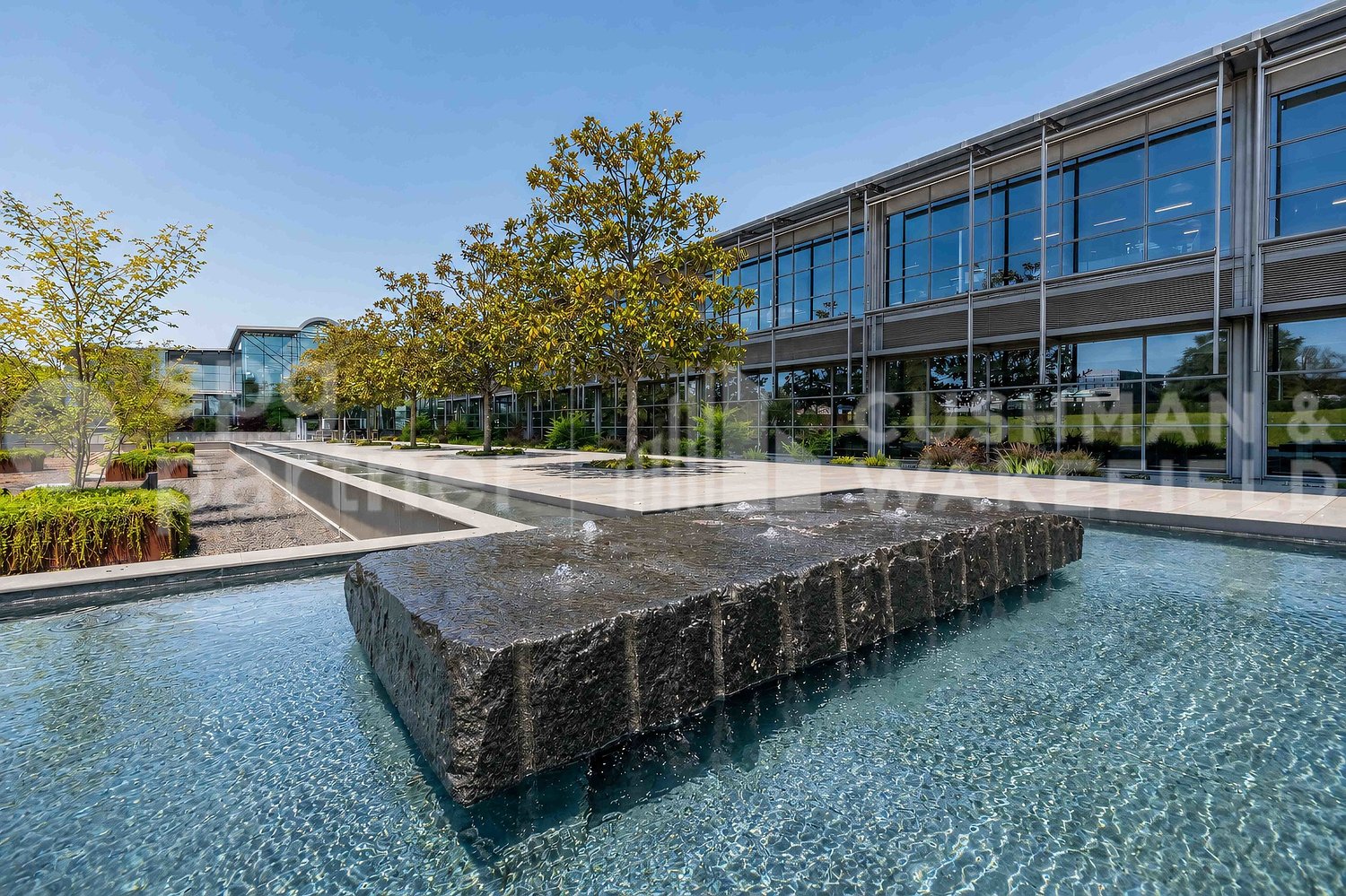 2930m² Büro