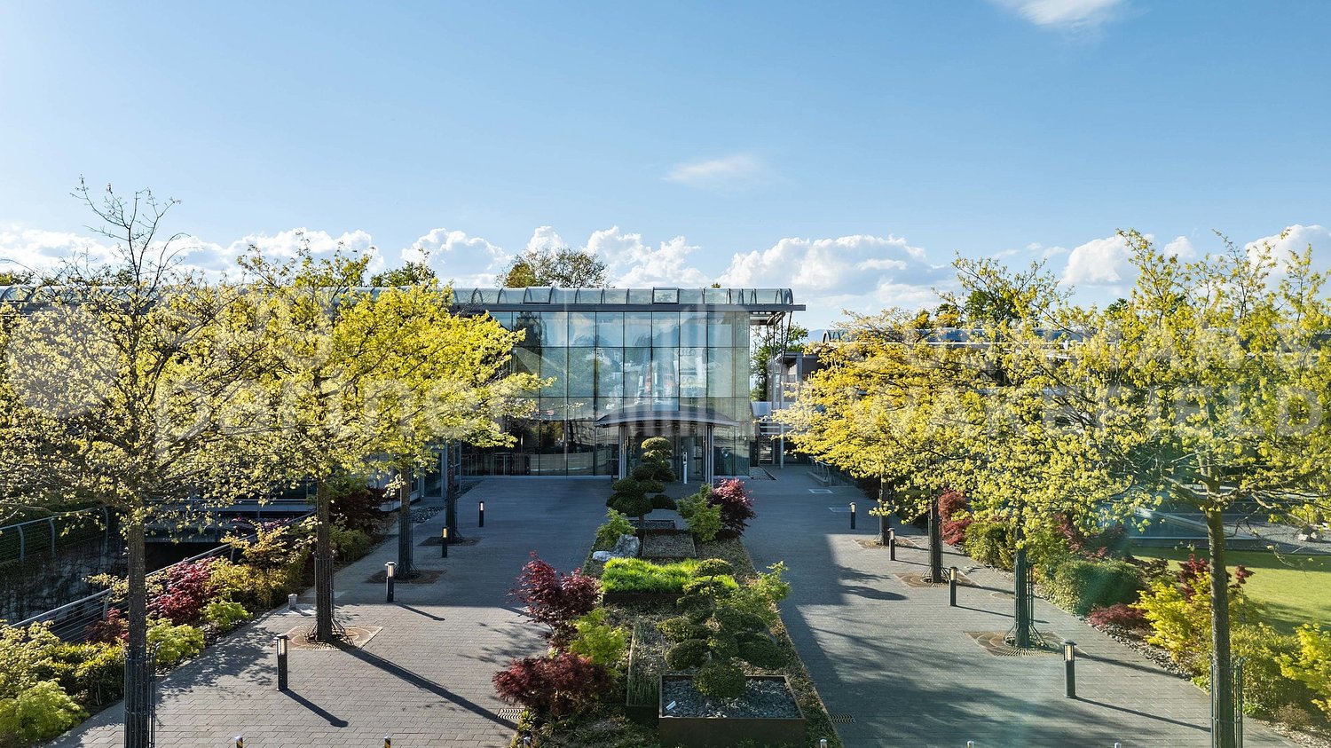 2930m² Büro