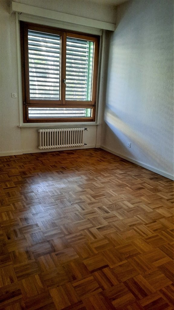 6 rooms apartment