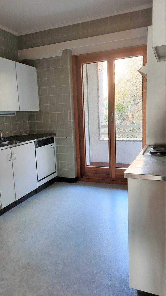 6 rooms apartment