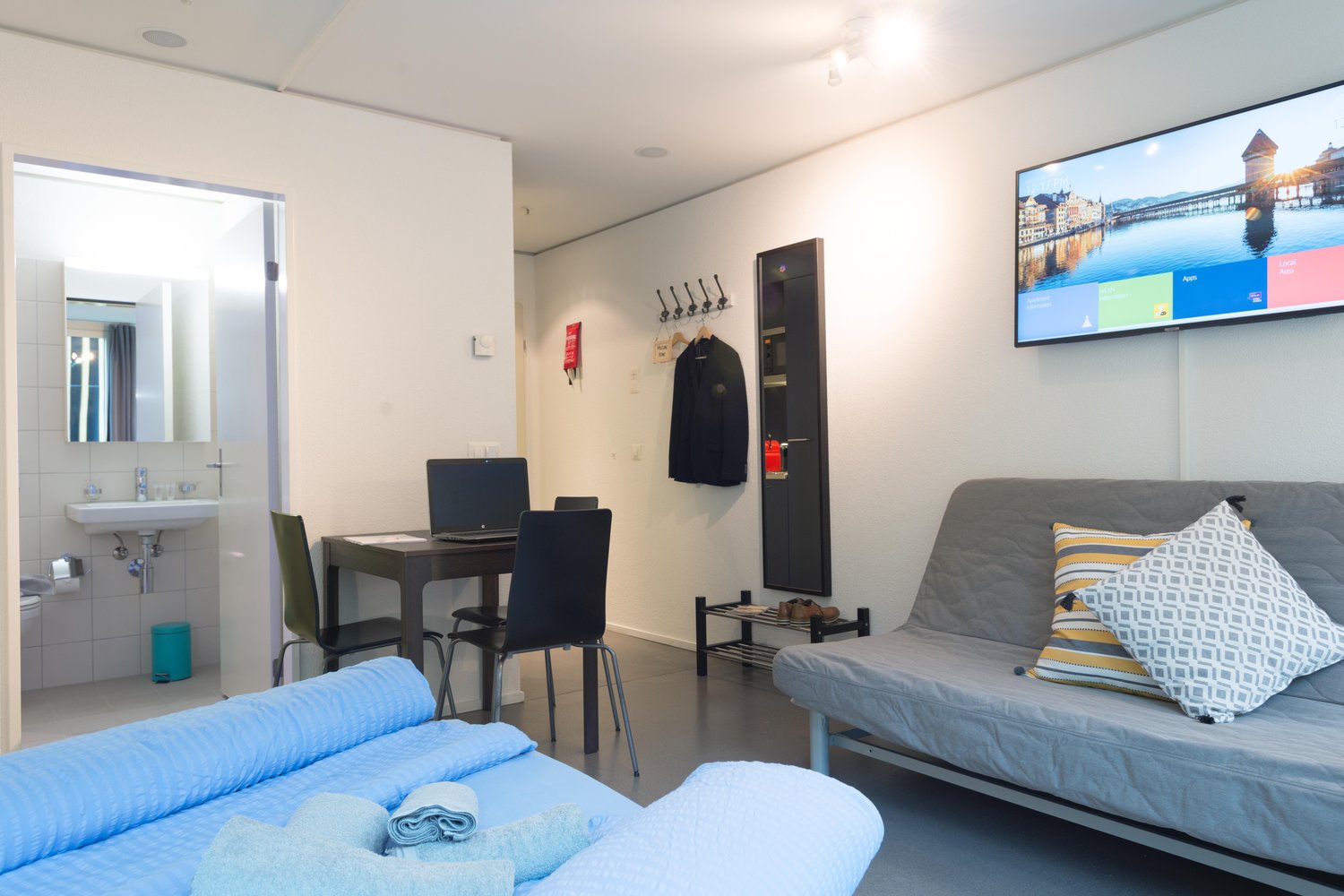 1 room furnished flat