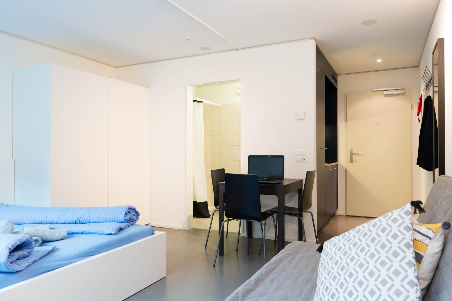 1 room furnished flat