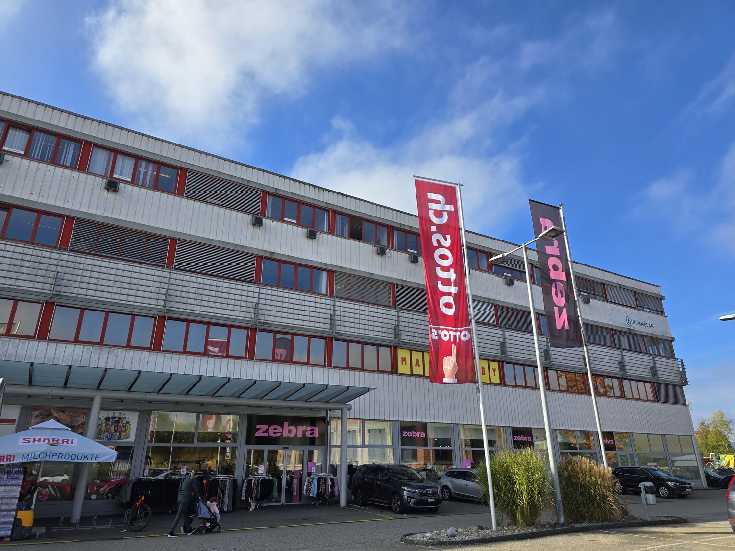 235m² deposito