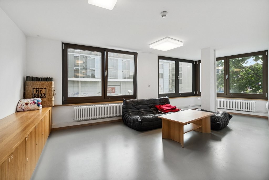 1 room furnished flat