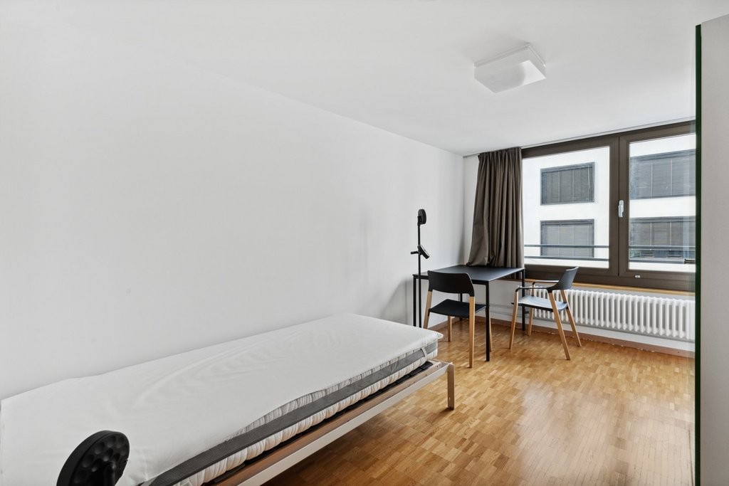 1 room furnished flat