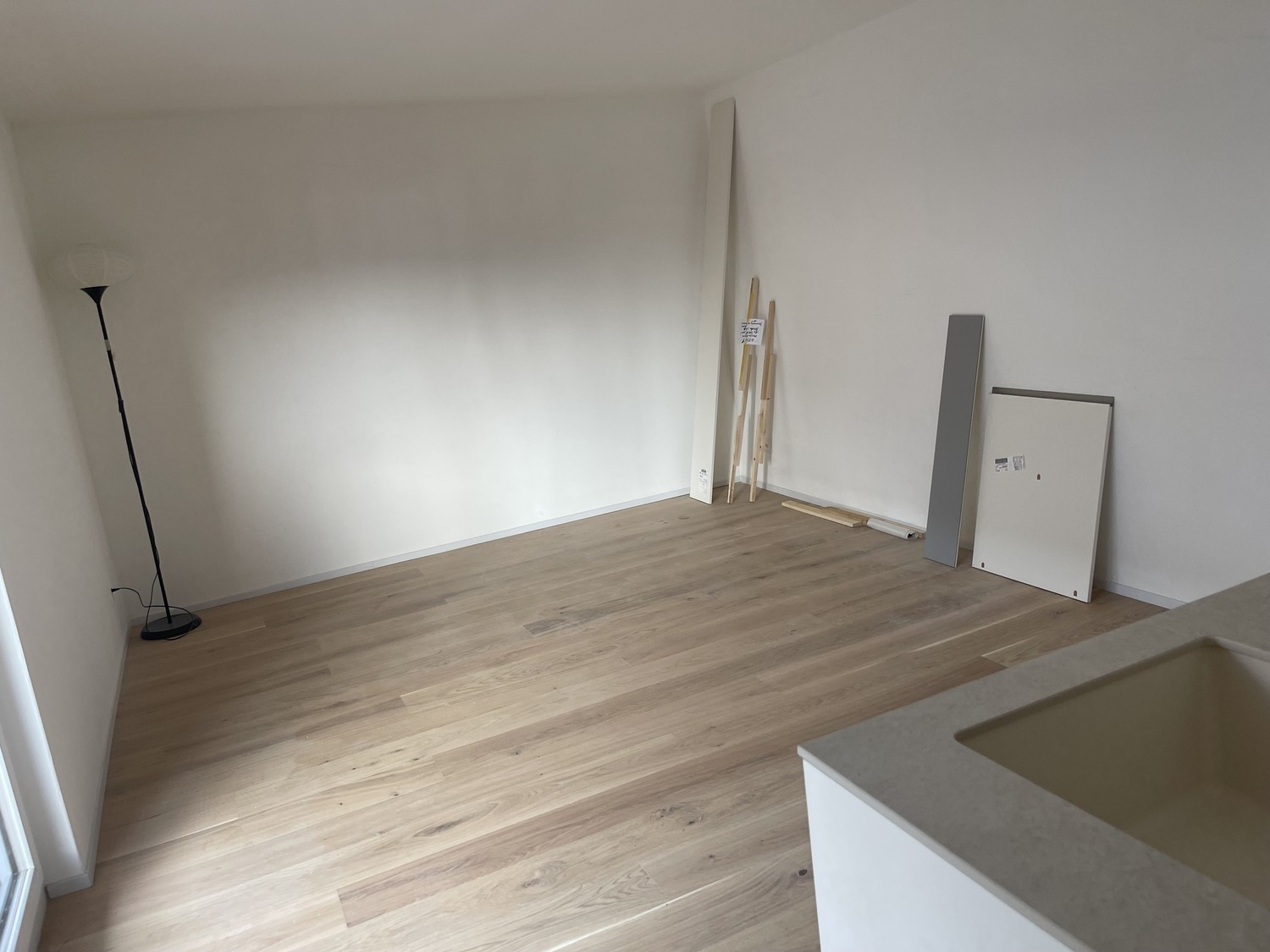 Studio lumineux récemment rénové près de la gare de Tiefenbrunnen - Zurich Seefeld