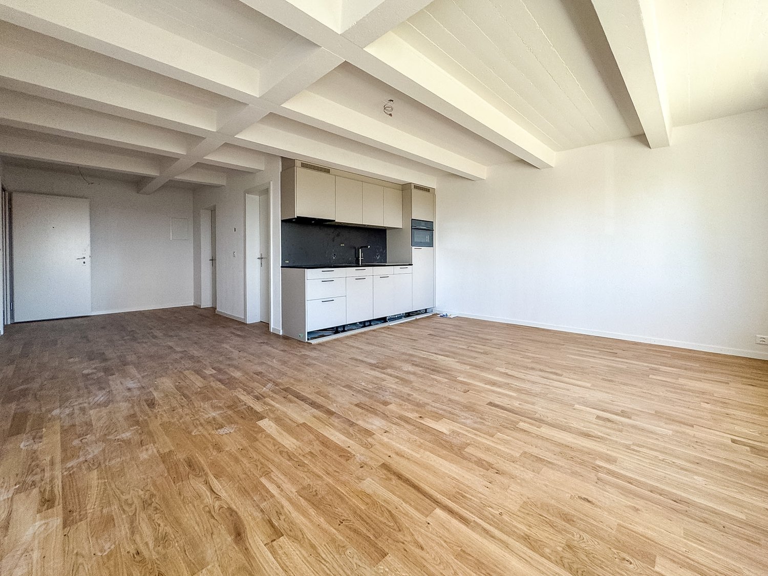51m² commercial