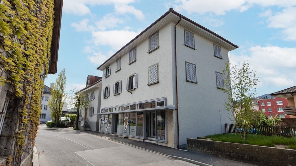 37m² commercial
