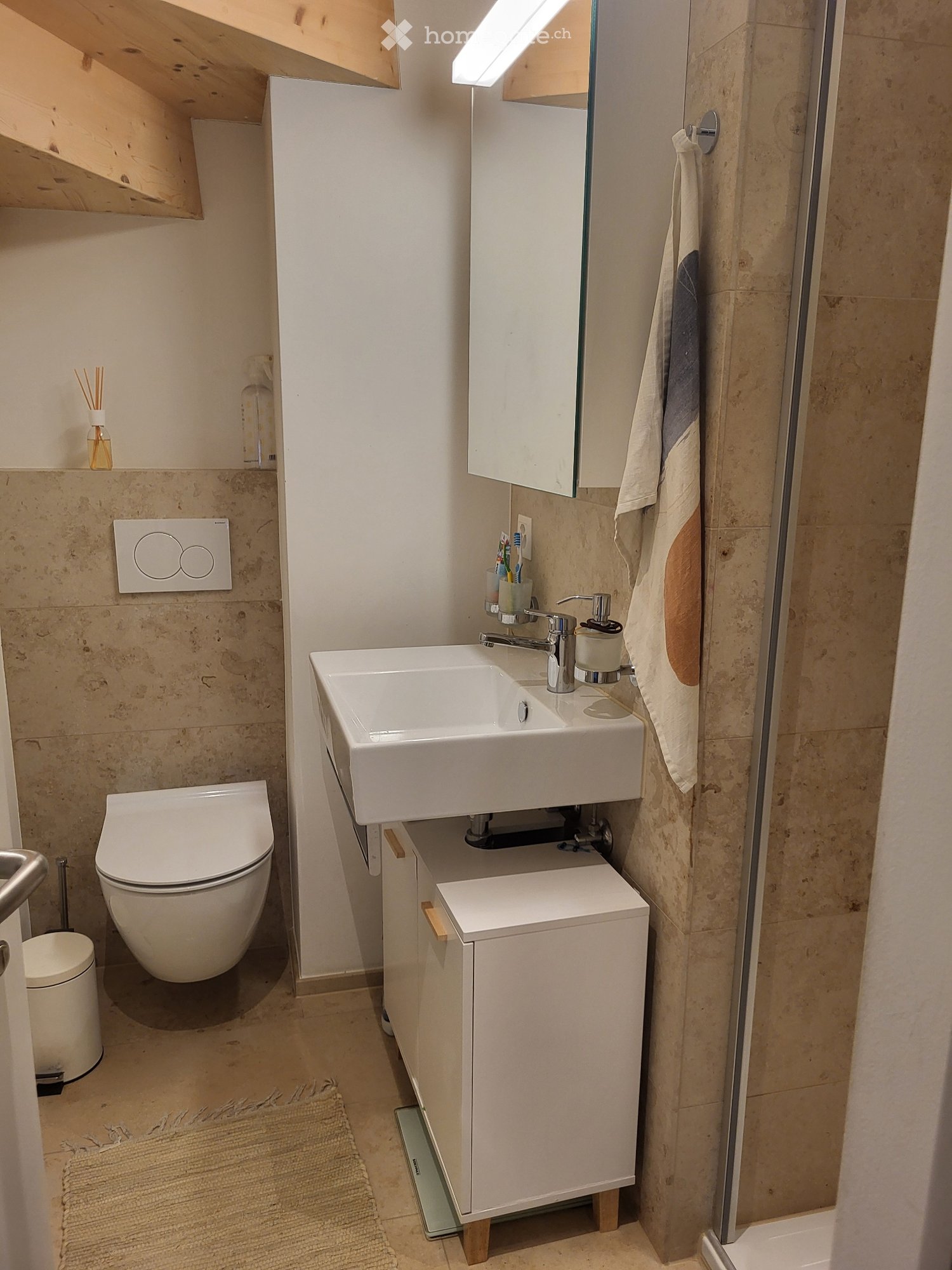 1 room single room