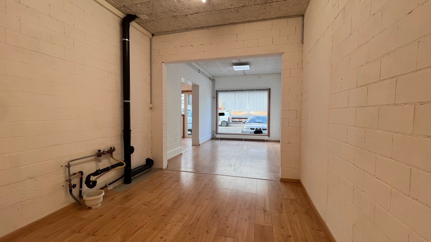 46m² commercial