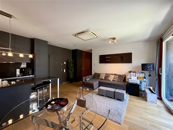 2 ½ Zimmer möblierte Wohnung