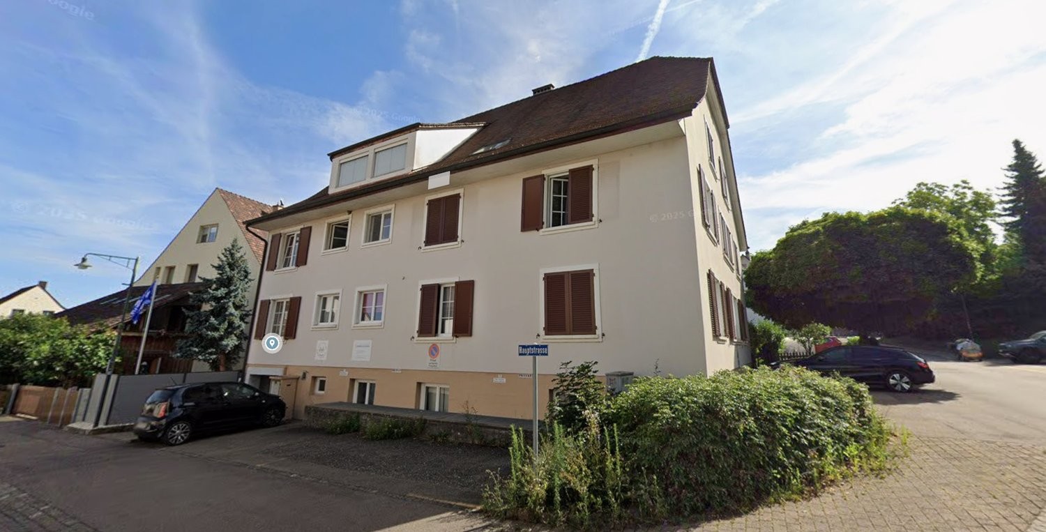 80m² commercial