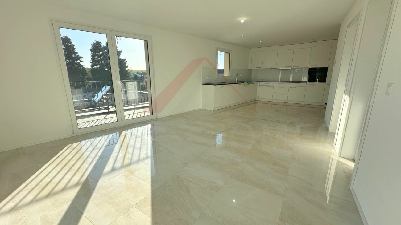 123m² office
