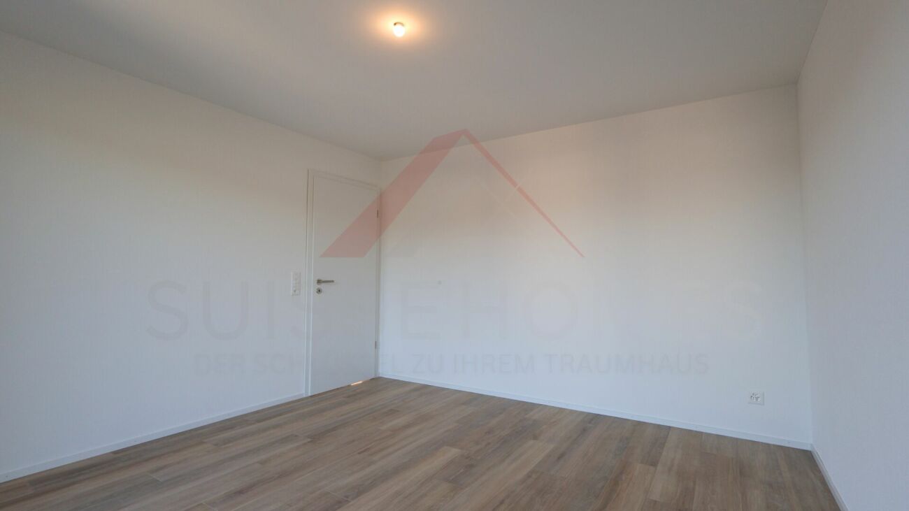 123m² office