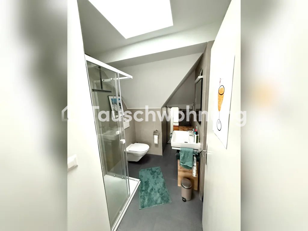 1 ½ rooms attic flat