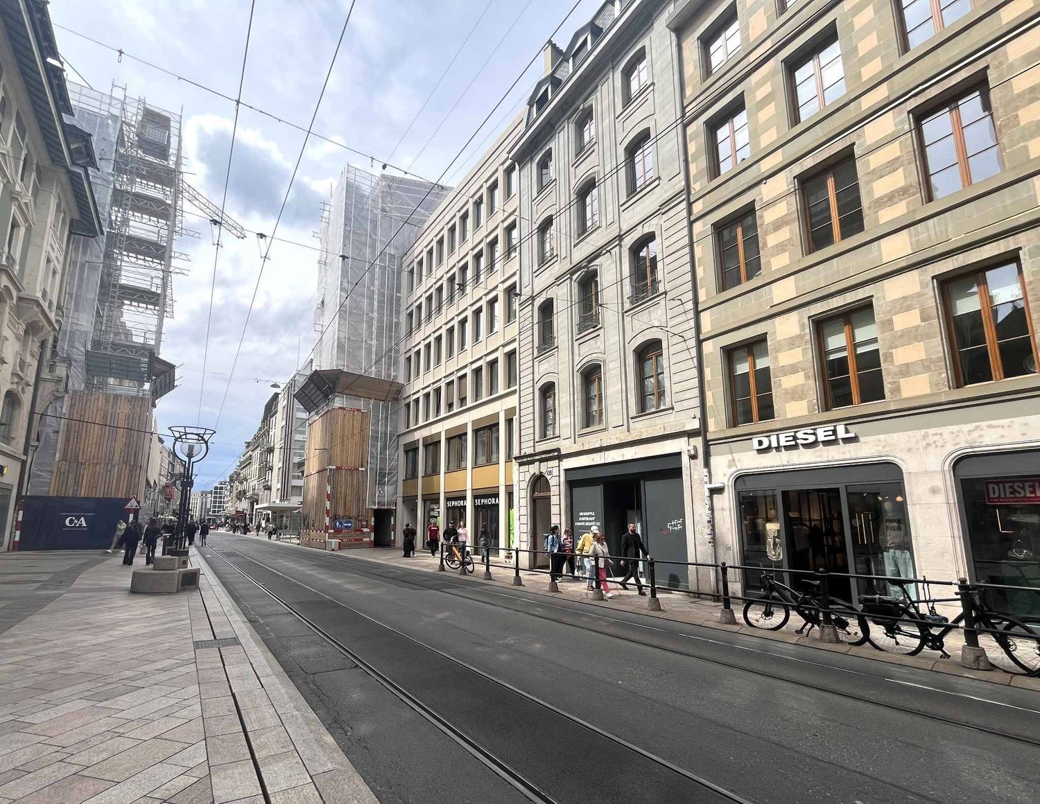 177m² office